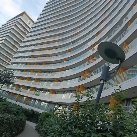 Διαμέρισμα 2-bedroom In Bati Sehir - *